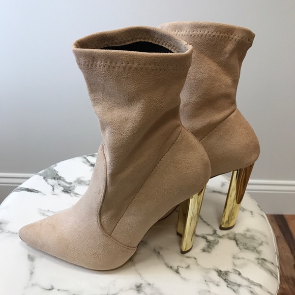 ‼️ Pointed Closed Toe Gold Heel Sock Bootie Boots - Picture 4 of 6